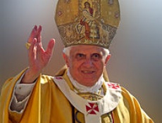 Кардинал Ратцингер стал Папой Бенедиктом XVI