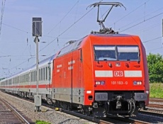 Deutsche Bahn меняет расписание, чтобы не нарушать его